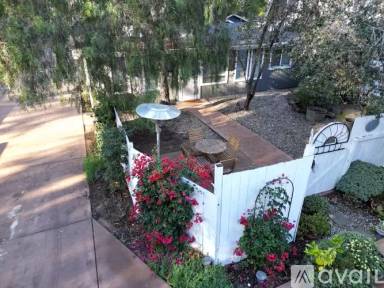 Main picture of 657 Sandydale Dr