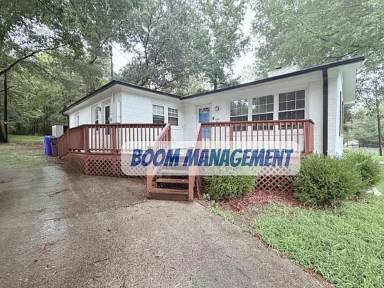 Main picture of 185 Lawndale Ave