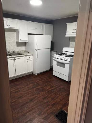Main picture of 257 Villa St
