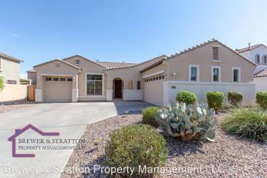 Main picture of 777 E Crescent Pl