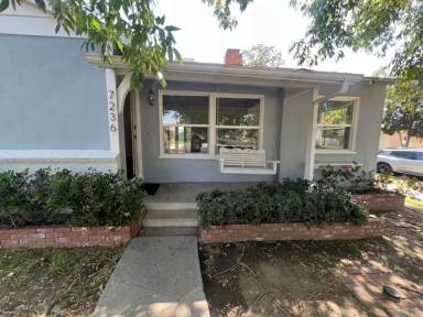 Main picture of 7236 Ranchito Ave