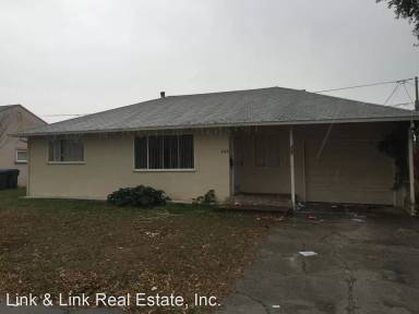Main picture of 207 E Bell Ave
