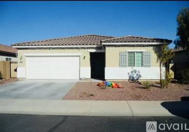 Main picture of 268 W Pacific Dr