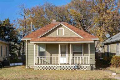 Main picture of 1114 Park St