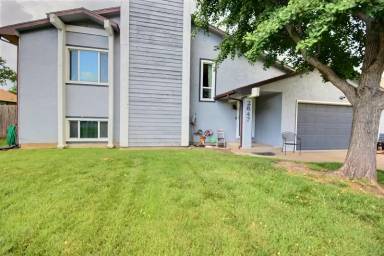 Main picture of 2647 S Dalton St