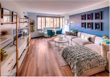 Main picture of 1350-60 Lake Shore Drive Apartments