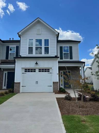 Main picture of 476 Glen Clova Dr