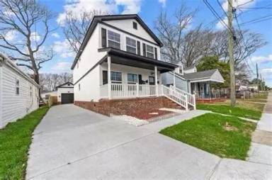 Main picture of 621 44th St