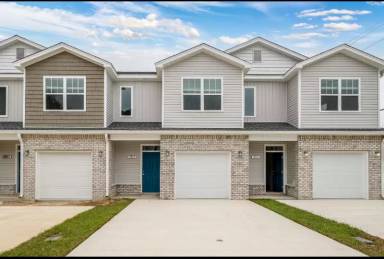 Main picture of 319 Carmel Dr