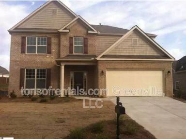 Main picture of 418 Plamondon Dr