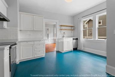Main picture of 4017 NE Rodney Ave