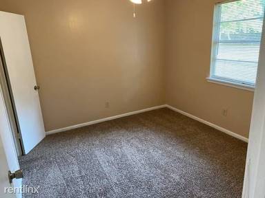 Main picture of 1106 S Dexter Dr