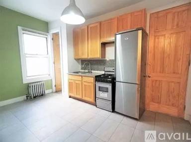 Main picture of 946 41st St