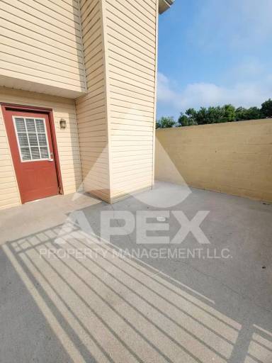 Main picture of 9148 Cedarpark Ln
