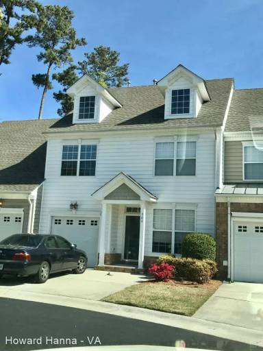 Main picture of 904 Canterwood Ct