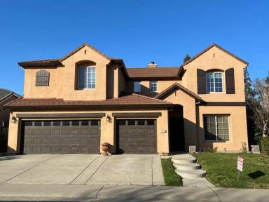 Main picture of 1692 Woodhaven Cir