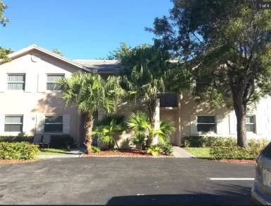 Main picture of 11501 NW 44th St