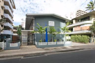 Main picture of 242 Kaiulani Ave