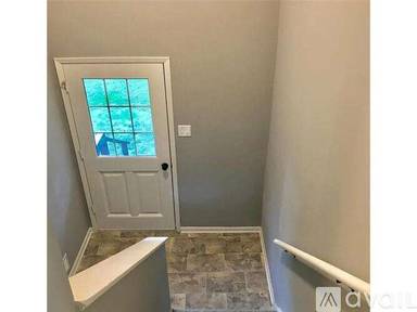 Main picture of 1742 Sumach Ln