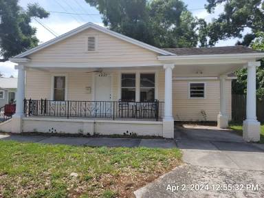 Main picture of 2225 E 10th Ave