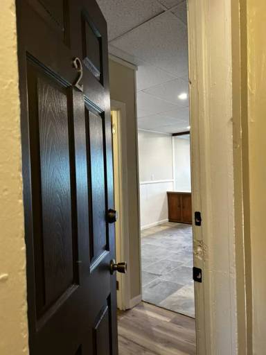 Main picture of 574 Main St