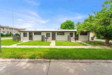 Main picture of 19859 Nicke St