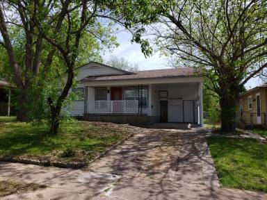 Main picture of 2008 E Jones St