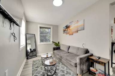 Main picture of 4209 N 14th St