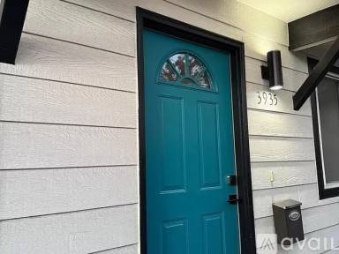 Main picture of 3935 Zuni St