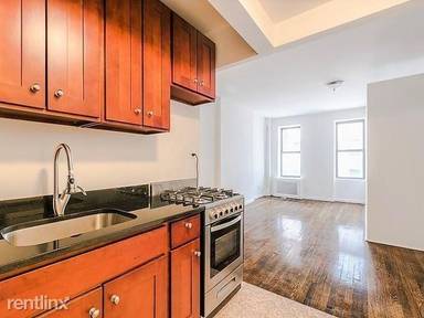 Main picture of 234 E 52nd St