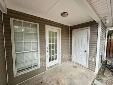 Main picture of 210 Rocky Ridge Dr