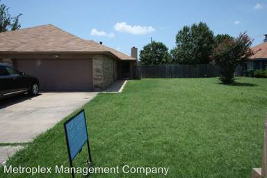 Main picture of 6631 Parkview Ln