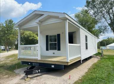 Main picture of 430 N Crotty Ln