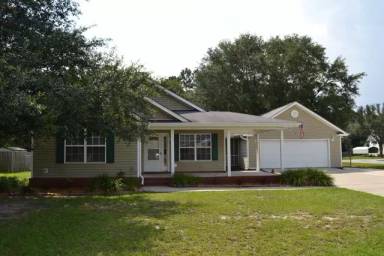 Main picture of 89 Kathy Rd
