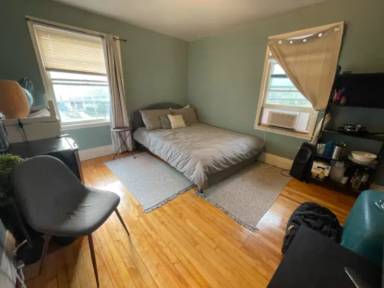 Main picture of 2529 Pleasant Ave