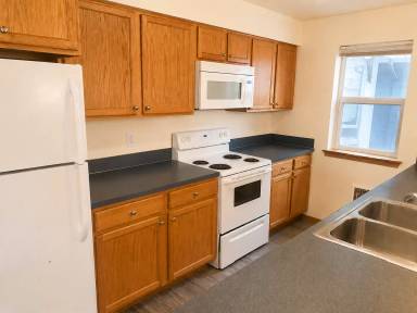 Main picture of 1016 N Garden St