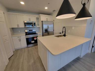 Main picture of Mandalay on 4th Condominiums