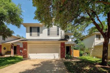 Main picture of 2207 Ada Ln
