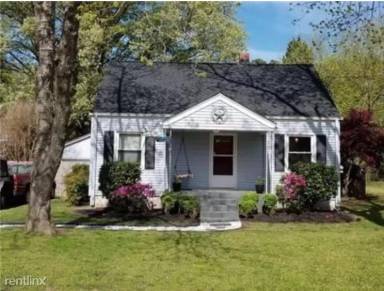 Main picture of 2 McDonald Rd