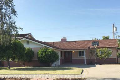 Main picture of 4401 Venice Way