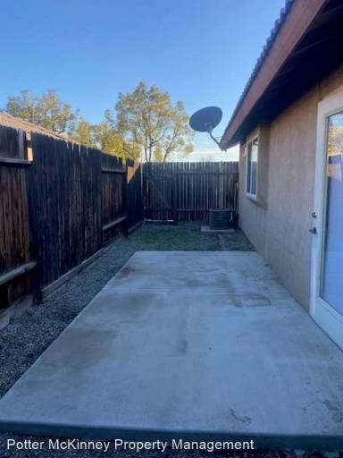 Main picture of 8135 Whitewater Dr