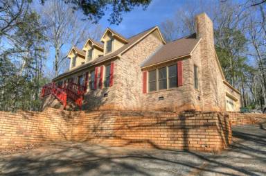 Main picture of 6317 Havenwood Dr SE