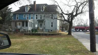 Main picture of 403 E Main St