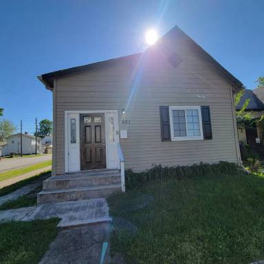 Main picture of 801 Warren Ave