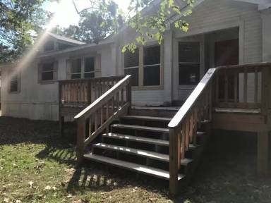 Main picture of 16261 Circle Dr
