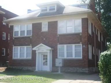 Main picture of 258 Kalmia Ave