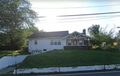 Main picture of 89 Fort Dix St