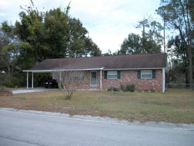 Main picture of 913 NE 17th Ct