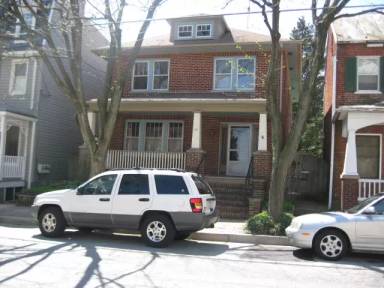 Main picture of 145 Pennsylvania Ave