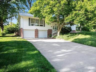 Main picture of 10060 Miami Cir